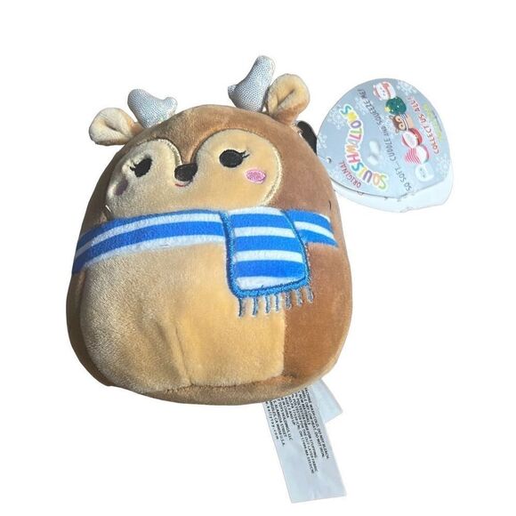 Darla Squishmallow reindeer with scarf - Picture 8 of 8
